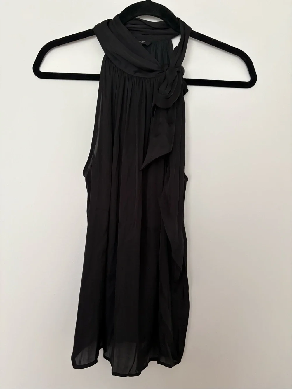 Banana Republic Black Blouse With Bow - Picture 1 of 4